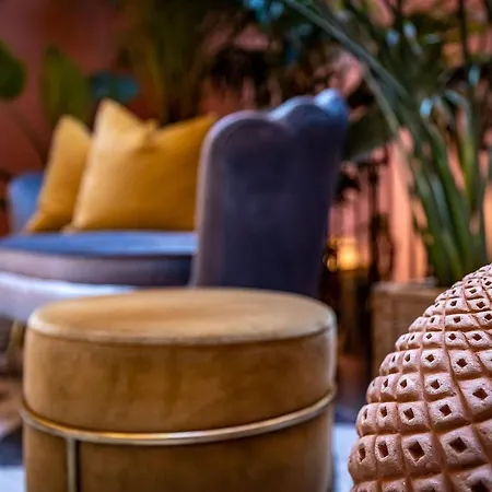 Ungherese Small Luxury Otel 3*