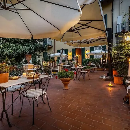 Ungherese Small Luxury Hotel Florence