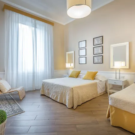 Ungherese Small Luxury 3*