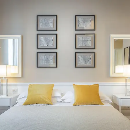 Ungherese Small Luxury 3* فلورنس