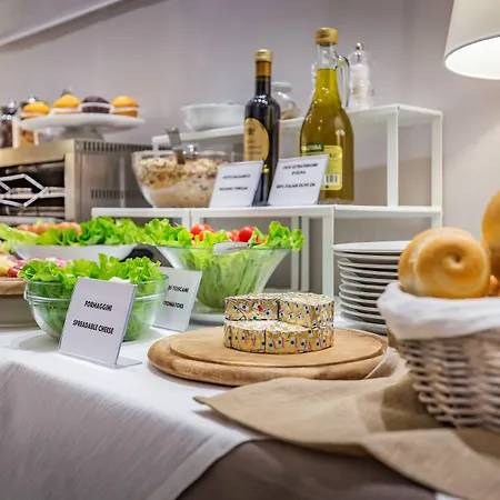 فندق Ungherese Small Luxury 3*