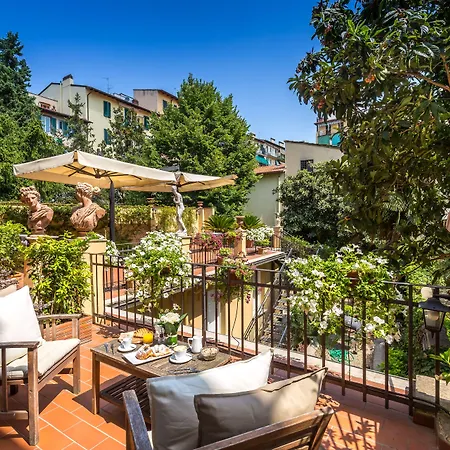 فندق Ungherese Small Luxury 3*